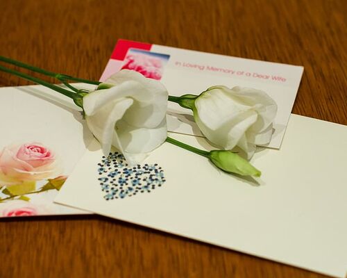 memorial-funeral-mourning-memory